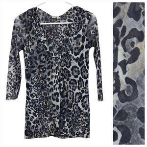 Johnny Heaven Gray Leopard Spots Mesh Knit V-Neck Blouse Animal Print Casual Top